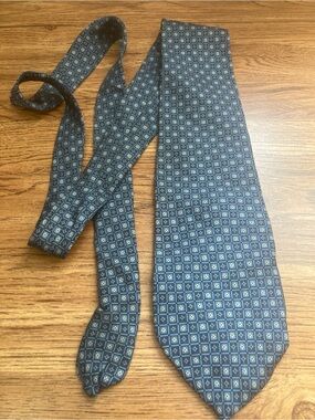 5/$15 Barrington Blue Tiny Square Print Silk Tie